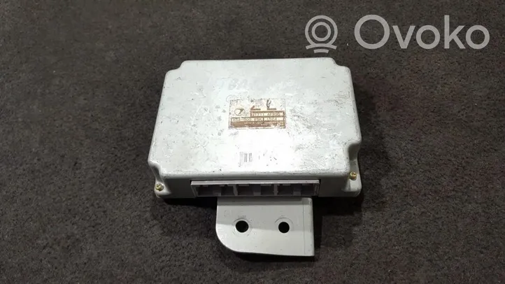 Subaru Legacy Module de contrôle de boîte de vitesses ECU 31711AF890