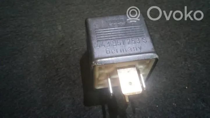 Audi 80 90 S2 B4 Other relay 899556