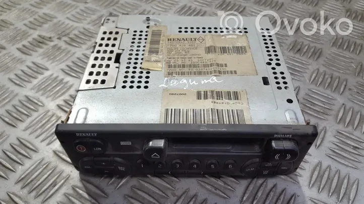 Renault Laguna I Radio/CD/DVD/GPS head unit 7700426481