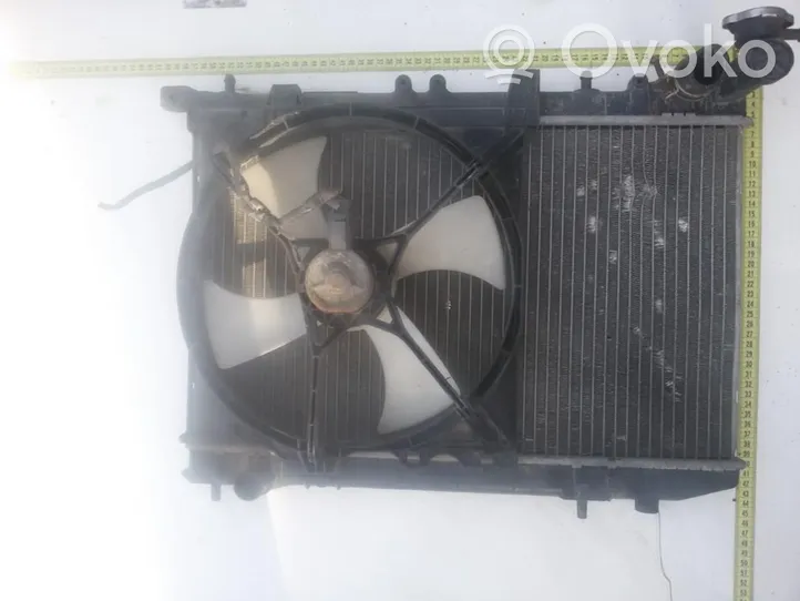Nissan Sunny Kale ventilateur de radiateur refroidissement moteur 