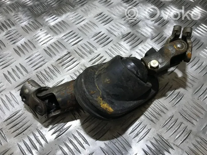 Mazda 323 Giunto cardanico del piantone dello sterzo 