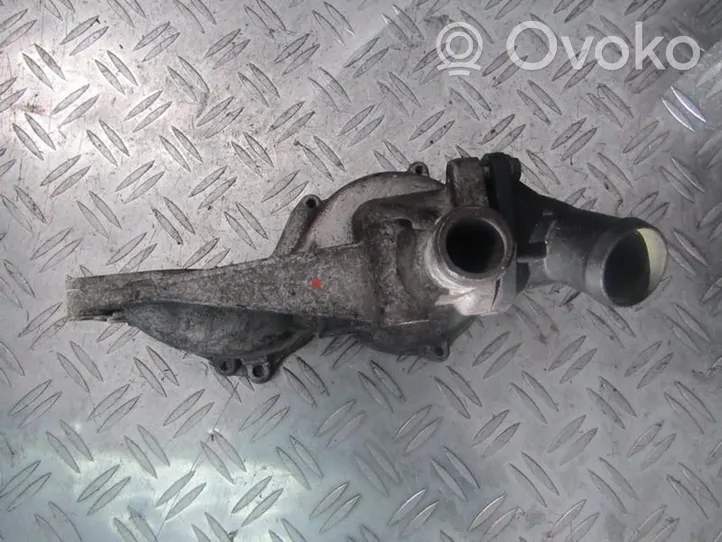 Audi A4 S4 B5 8D Przewód / Wąż chłodnicy r050121013