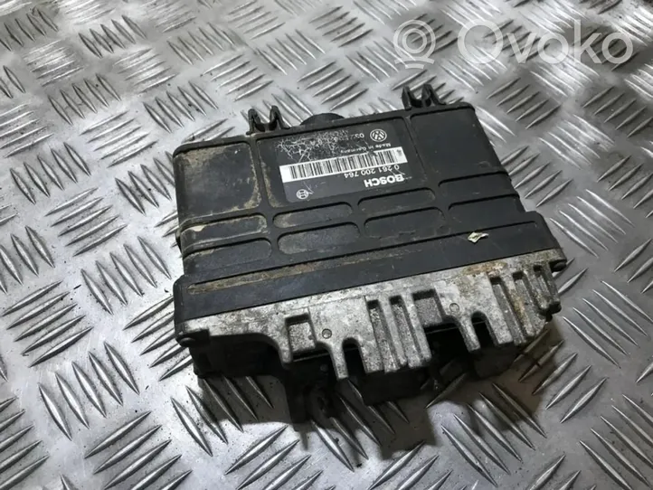 Volkswagen Golf III Engine control unit/module 0261200764