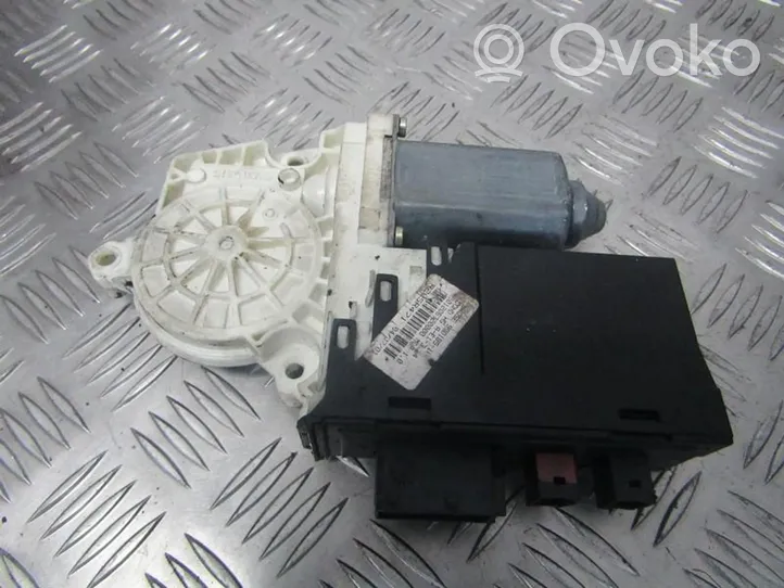 Citroen C5 Motorino alzacristalli della portiera anteriore 9637541280