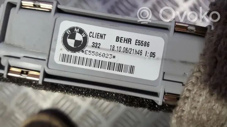 BMW 5 E60 E61 Pečiuko radiatorius 5hb00860800