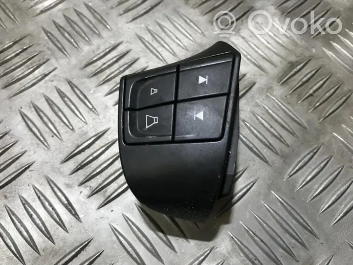 Volvo V50 Multifunctional control switch/knob 8637491