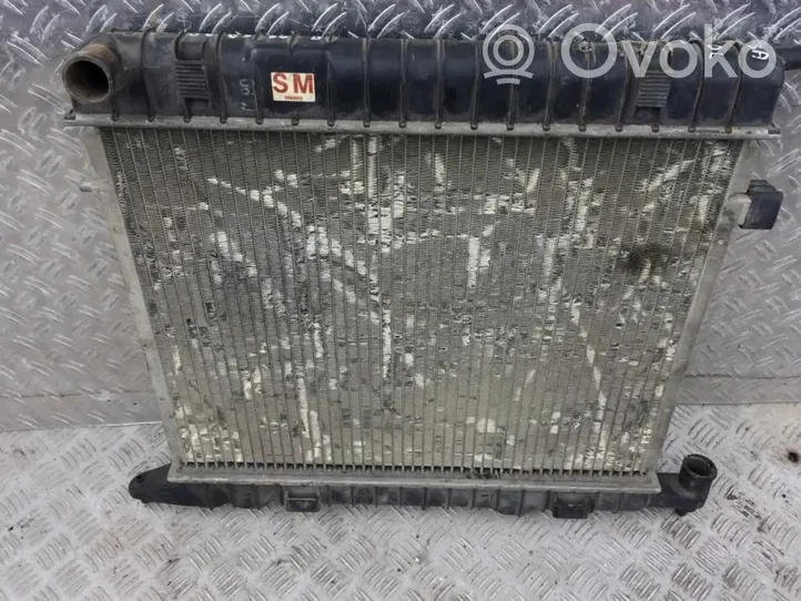 Opel Omega A Dzesēšanas šķidruma radiators 3093050