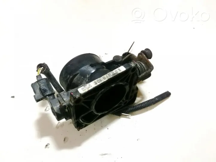 Ford Focus Clapet d'étranglement 988F9B989