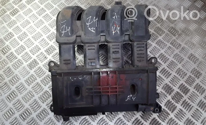 Renault Clio II Intake manifold 8200166856