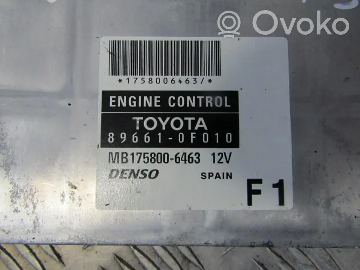 Toyota Corolla Verso AR10 Sterownik / Moduł ECU 896610F010