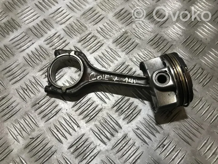 Volkswagen Golf VII Piston with connecting rod 04ec