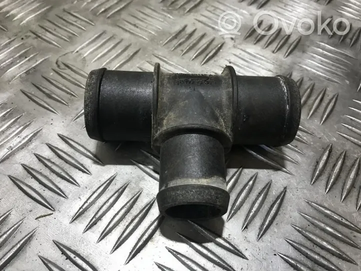 Jaguar S-Type Tuyau de liquide de refroidissement moteur 4r839n448a