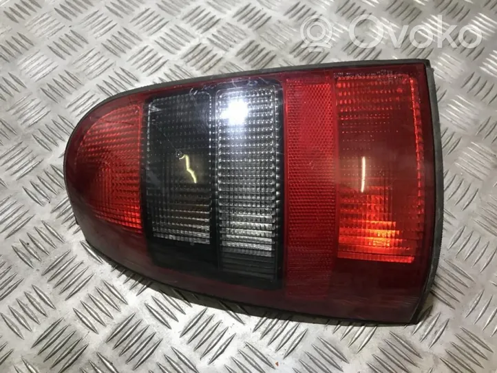 Opel Vectra B Rückleuchte Heckleuchte 09153153