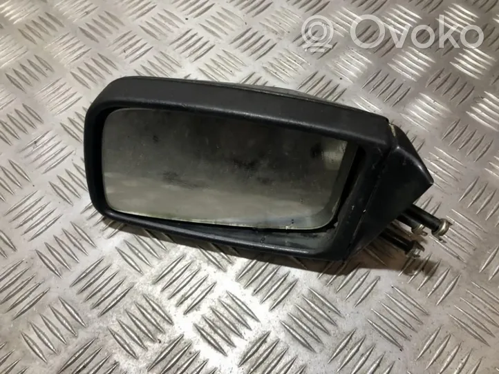 Volkswagen PASSAT B2 Front door electric wing mirror 533857501c