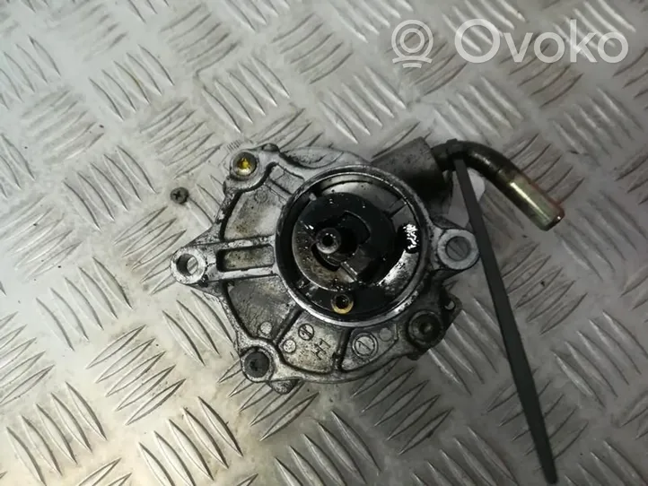 Mercedes-Benz Vito Viano W638 Pompe à vide A6112300165