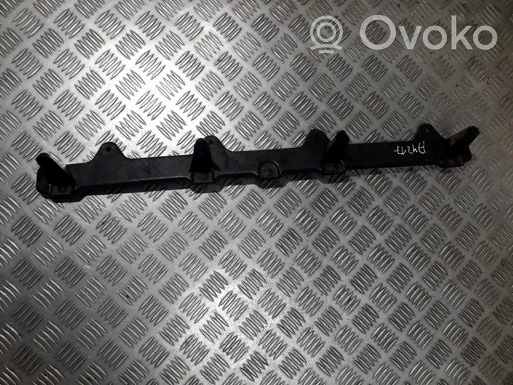 Audi A3 S3 8P Support de pare-chocs arrière 8P4807861B