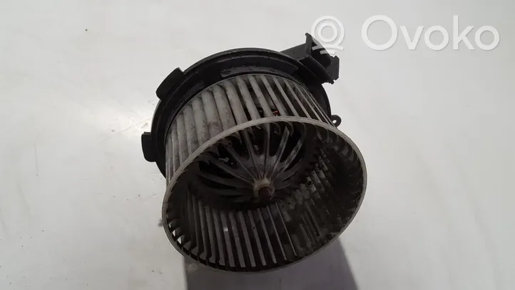 Volkswagen Crafter Pečiuko ventiliatorius/ putikas e7169
