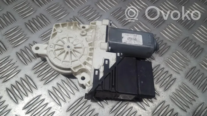 Volkswagen PASSAT B6 Rear door window regulator motor 997755102