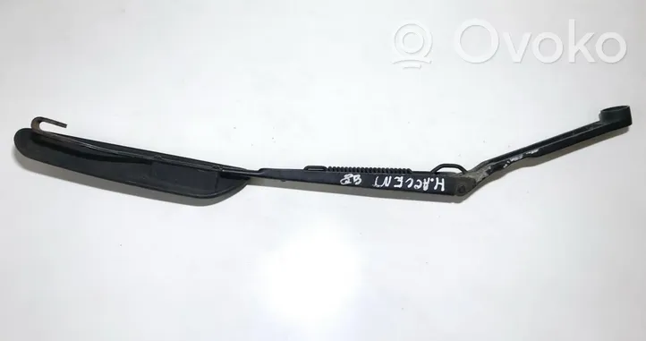 Hyundai Accent Braccio della spazzola tergicristallo anteriore d226sha