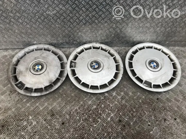 BMW 5 E34 R15 wheel hub/cap/trim 3PCS