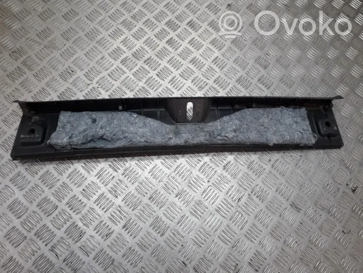 Toyota Corolla E120 E130 Altro elemento di rivestimento bagagliaio/baule 