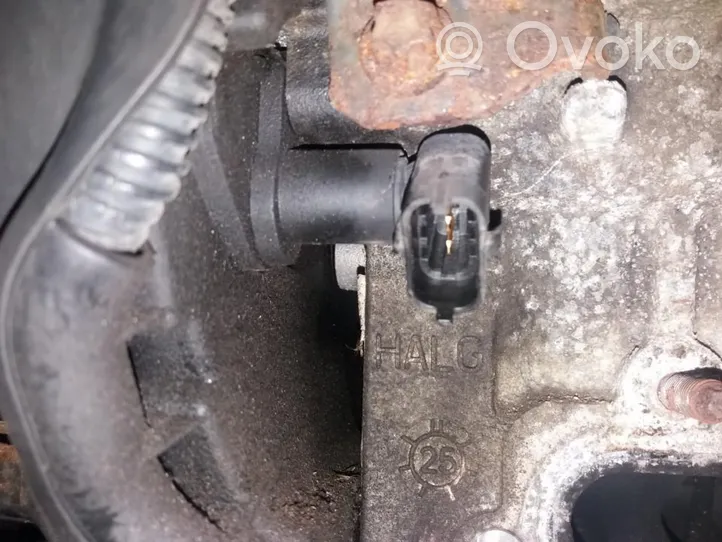 Opel Zafira B Camshaft position sensor 