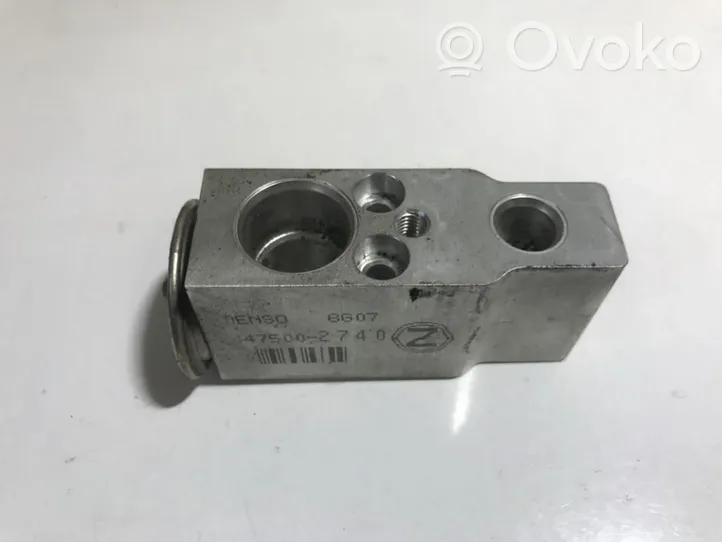 Toyota Yaris Air conditioning (A/C) expansion valve 4475002740