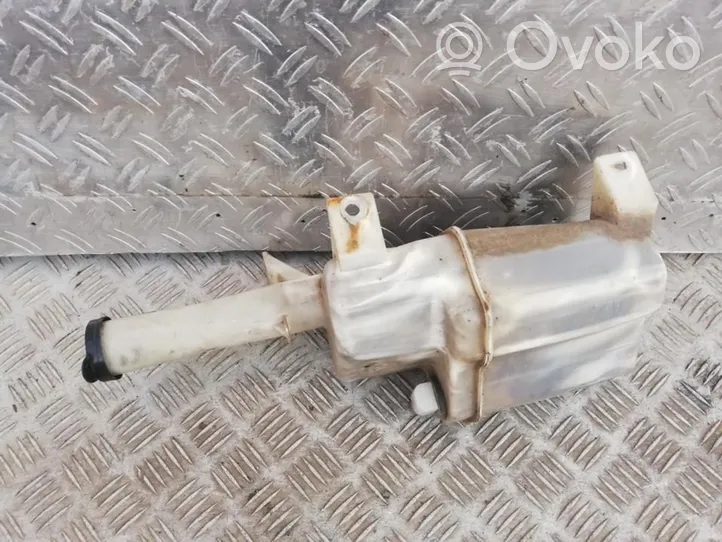 Mazda Xedos 6 Réservoir de liquide lave-glace 823020095