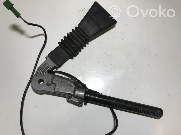 Opel Vectra B Boucle de ceinture de sécurité avant 90585748