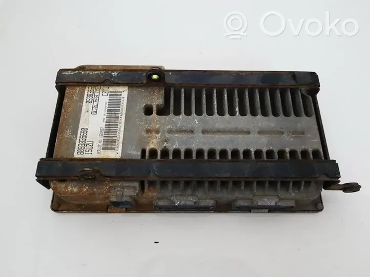 Isuzu Trooper Sterownik / Moduł ECU 09383569