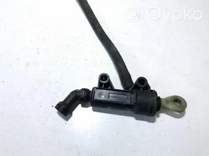 BMW X1 E84 Główny cylinder sprzęgła 13670610de