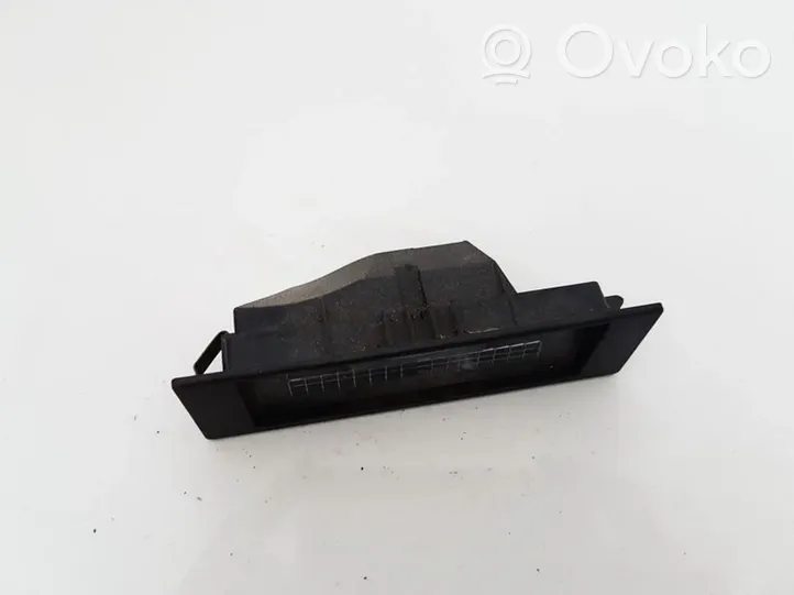 Fiat Croma Lampa oświetlenia tylnej tablicy rejestracyjnej 51770192