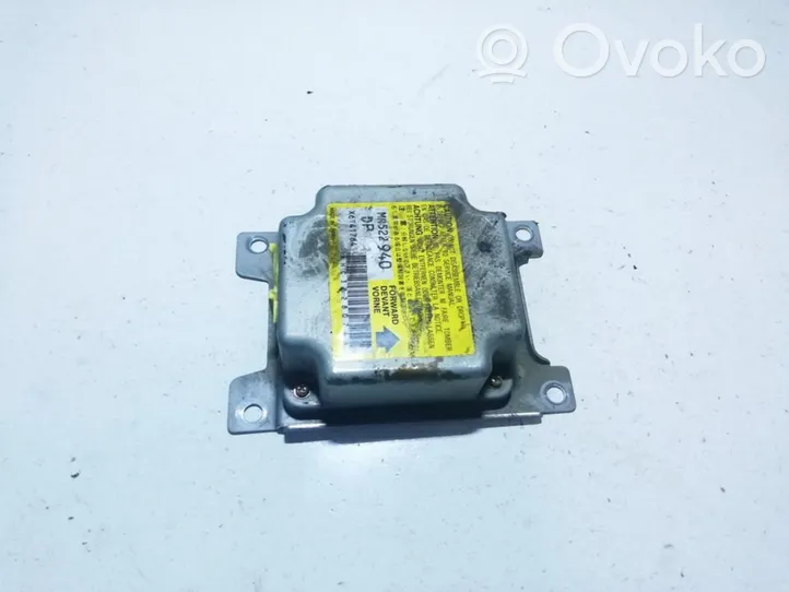 Mitsubishi L200 Module de contrôle airbag mr522940