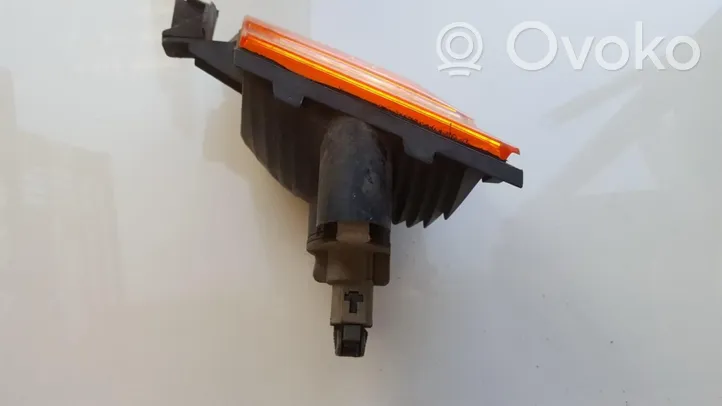 Nissan Micra Indicatore di direzione anteriore 89027936