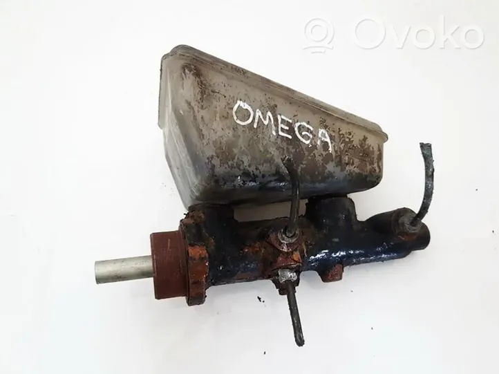 Opel Omega A Maître-cylindre de frein 