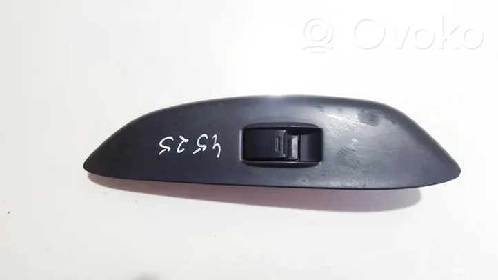 Toyota Yaris Electric window control switch 