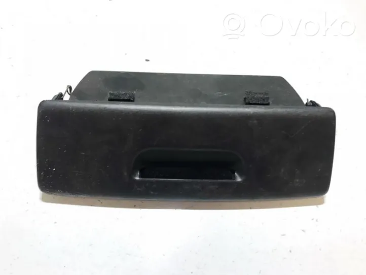 Mitsubishi Galant Altra parte interiore mr216424