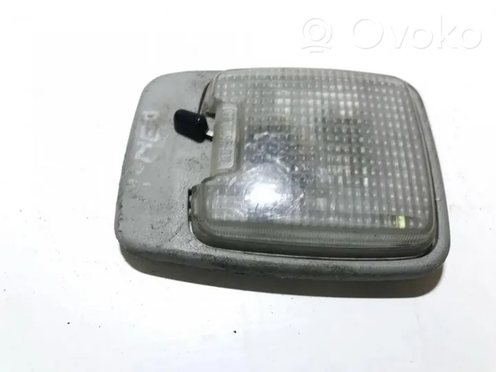 Mazda 323 Lampka podsufitki tylna 1151317