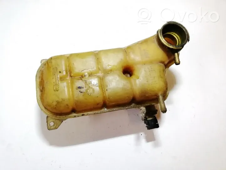 Mercedes-Benz E W124 Vase d'expansion / réservoir de liquide de refroidissement 1245000649