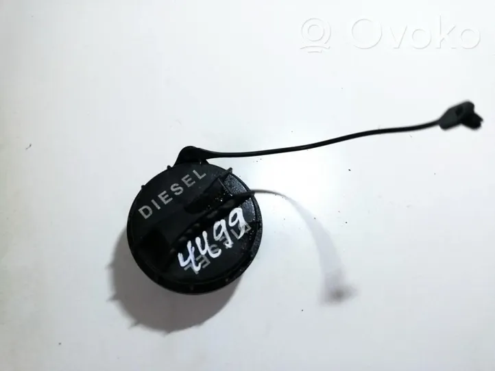 KIA Sorento Fuel tank filler cap 