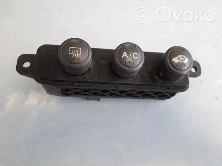 Honda Civic Windscreen/window heater switch 