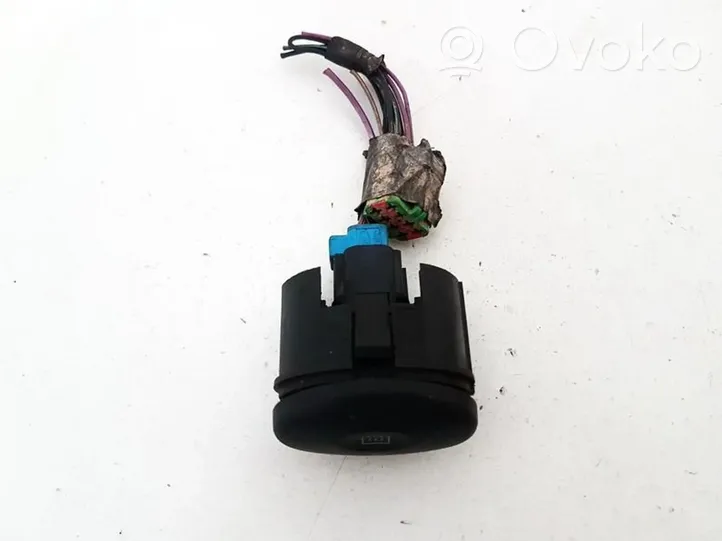 Ford Escort Windscreen/window heater switch 95AG18C621AA