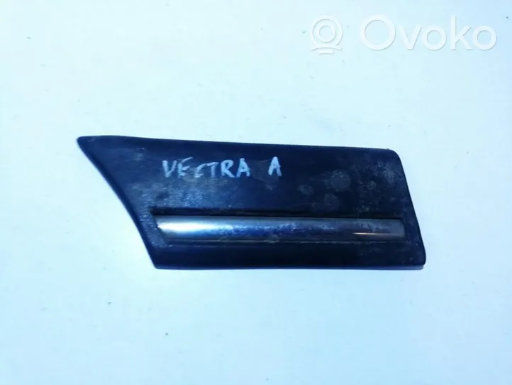 Opel Vectra A Listwa / Nakładka na błotnik przedni 