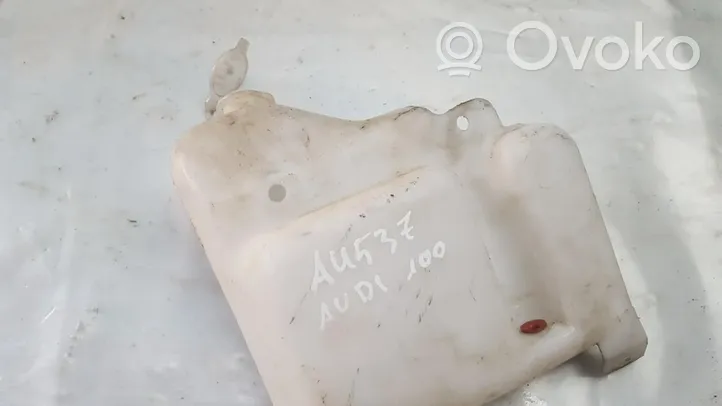 Audi 100 200 5000 C3 Réservoir de liquide lave-glace 