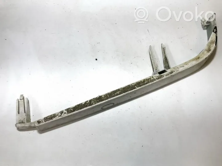 Volvo 460 Listwa pod lampę przednią 3864