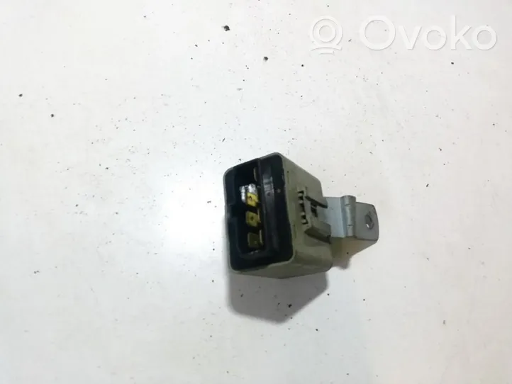 Hyundai Accent Other relay 9542025000