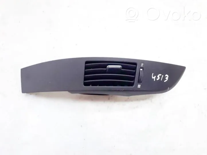 Toyota Corolla Verso AR10 Grille d'aération centrale 5568064020