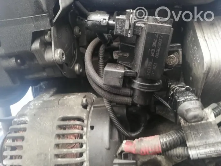 BMW 5 E60 E61 Solenoidinis vožtuvas 70057900