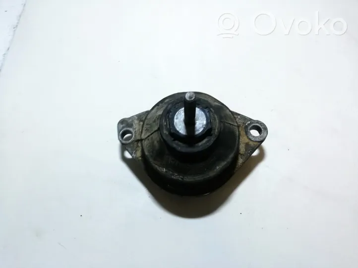 Audi 80 90 S2 B4 Supporto di montaggio del motore 8a0199382