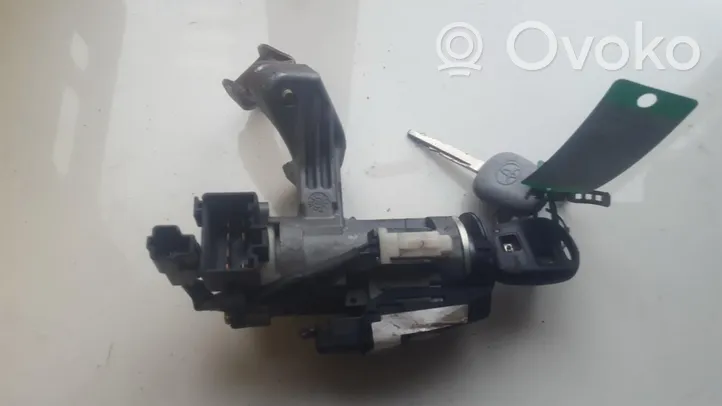 Toyota Corolla E120 E130 Ignition lock 45020024